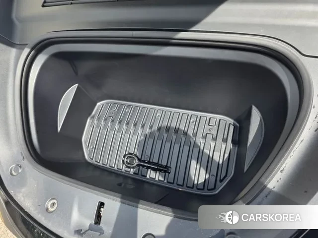 Tesla Model Y id 3057781 из Кореи 7