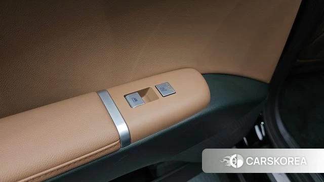 Hyundai Grandeur Hybrid (GN7) id 4308300 из Кореи 7