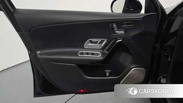 Mercedes-Benz A-Class W177 id 3504986 из Кореи 7