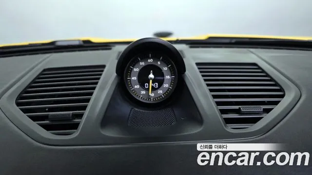 Porsche 911(992) id 2838099 из Кореи 7