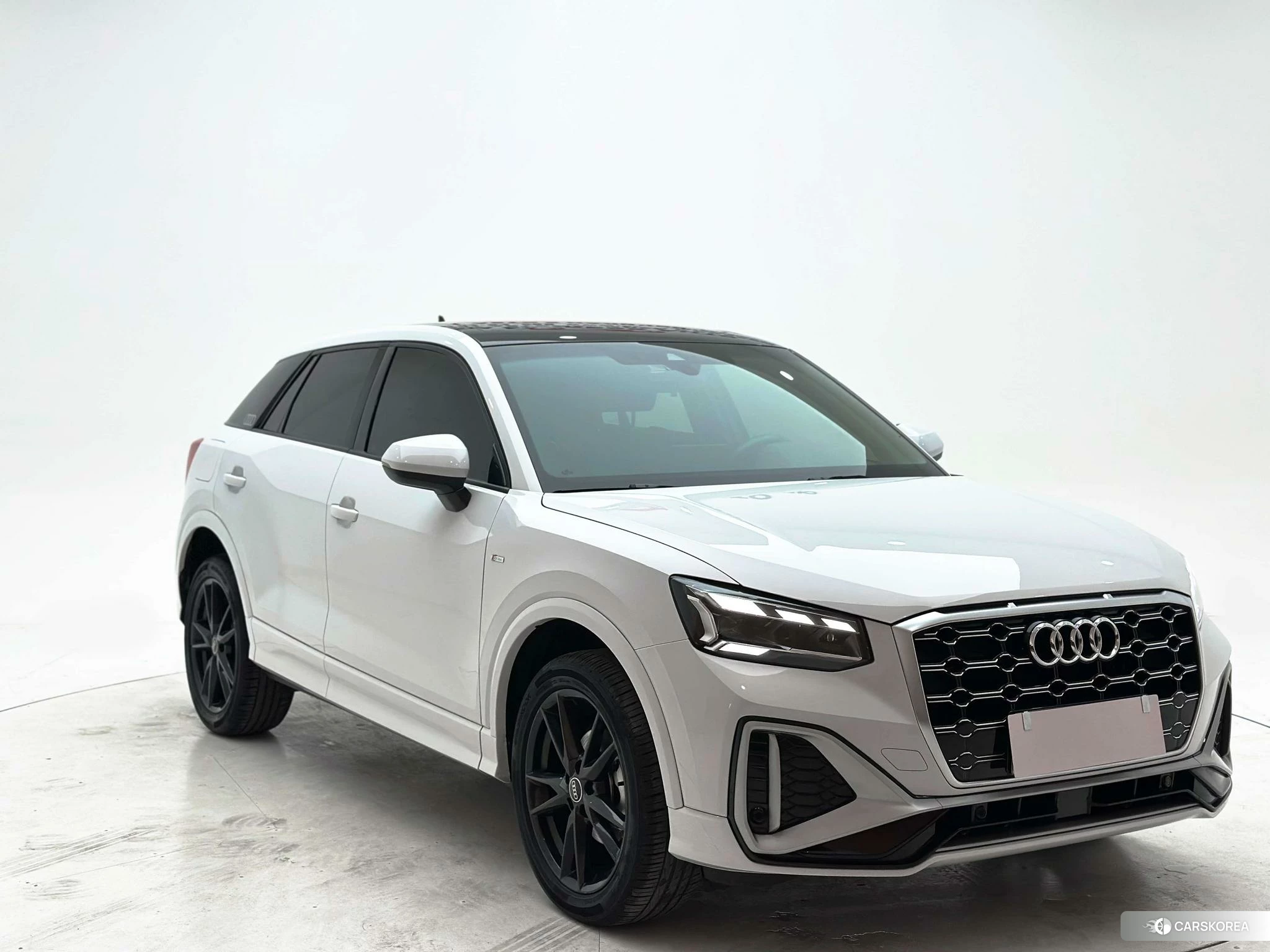 Audi Q2L id 4479618 из Китая 7