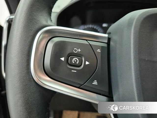 Volvo XC40 id 4501973 из Кореи 7