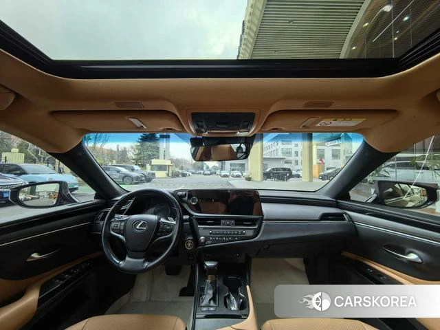 Lexus ES id 4290664 из Китая 7