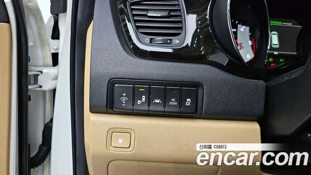 Kia The New Carnival id 2425812 из Кореи 7