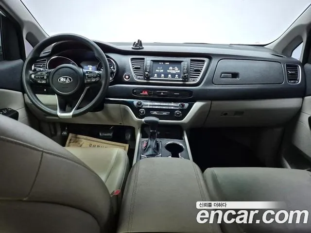 Kia The New Carnival id 2667439 из Кореи 7