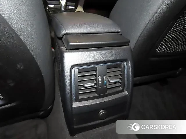 BMW 3 Series (F30) id 3275434 из Кореи 7