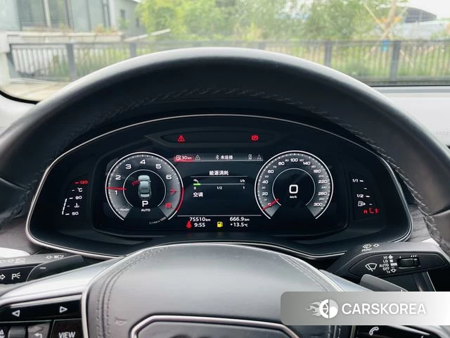 Audi A6L id 4359000 из Китая 7