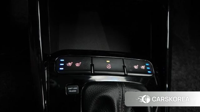 Kia Stonic id 4900035 из Кореи 7