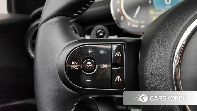Mini Cooper S Convertible id 4303148 из Кореи 7