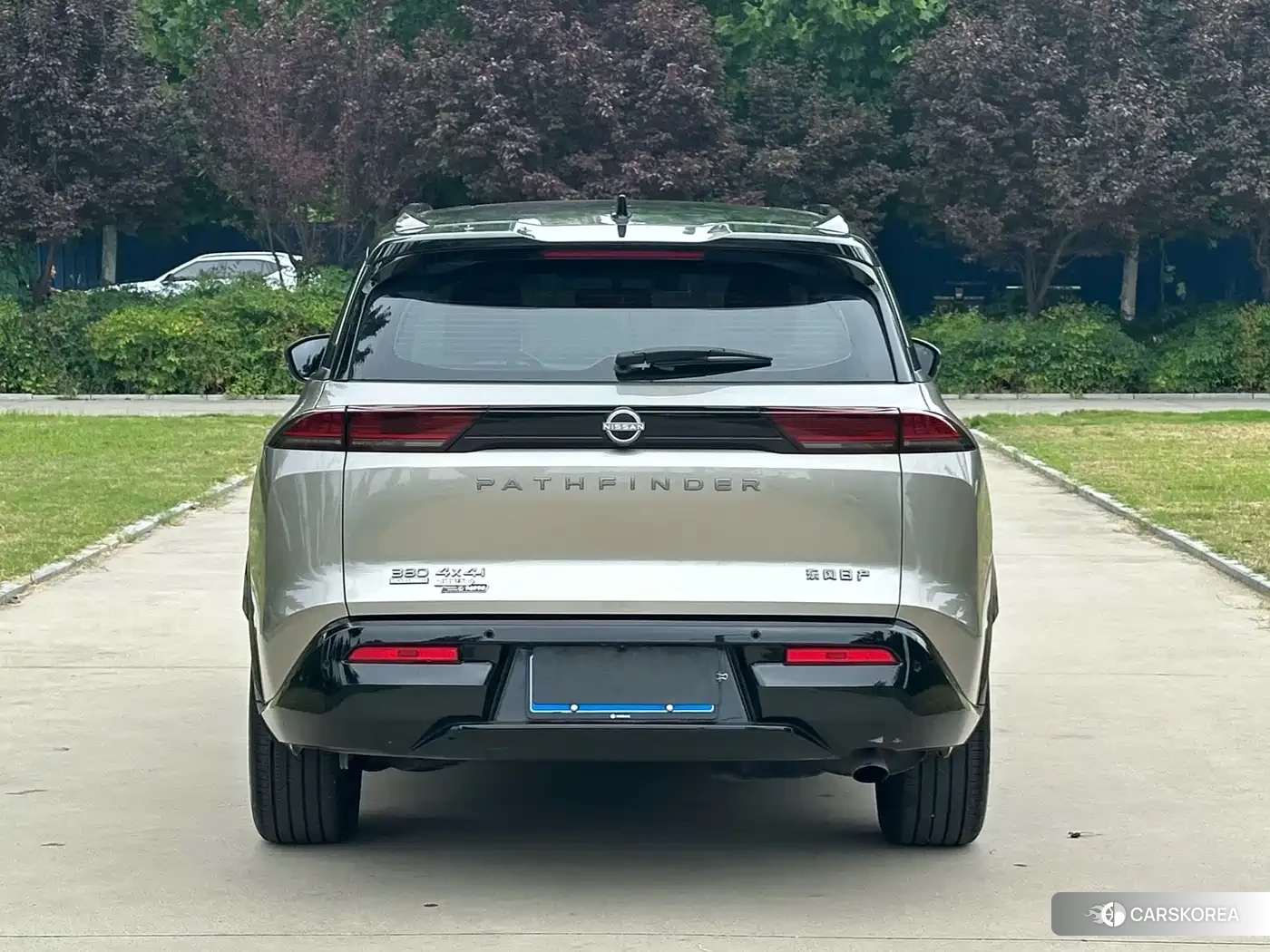 Nissan Pathfinder id 4679650 из Китая 7