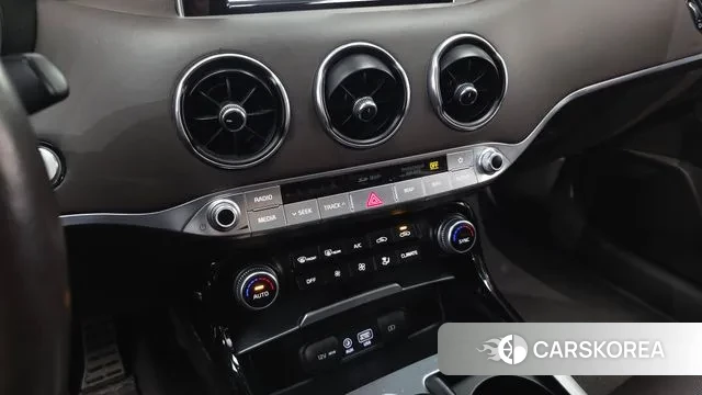 Kia Stinger id 3510273 из Кореи 7