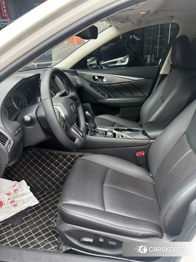Infiniti Q50L id 4213419 из Китая 7