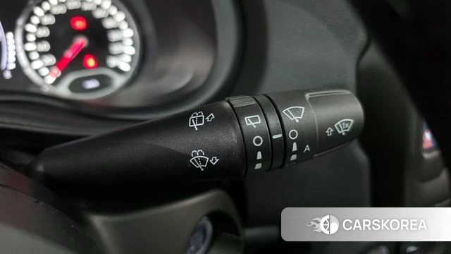 Jeep Renegade id 3940770 из Кореи 7