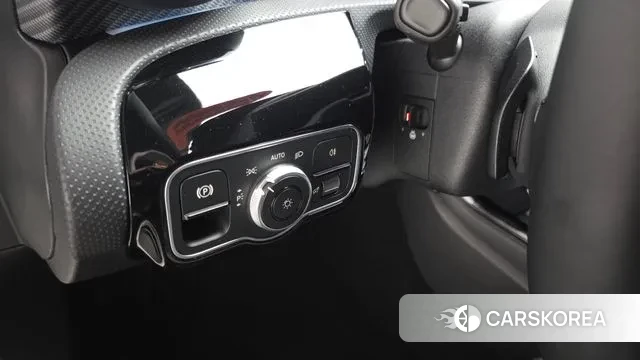 Mercedes-Benz A-Class W177 id 3658821 из Кореи 7