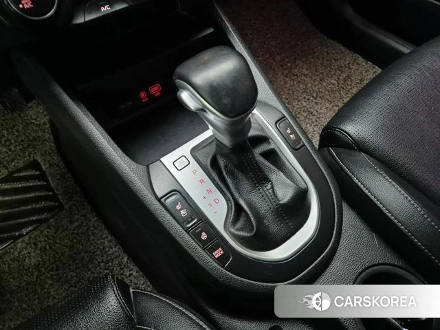 Kia Come New K3 id 3924911 из Кореи 7