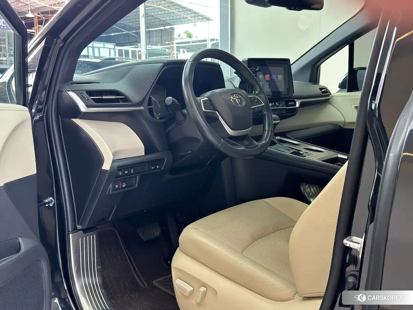 Toyota Sienna id 4547458 из Китая 7