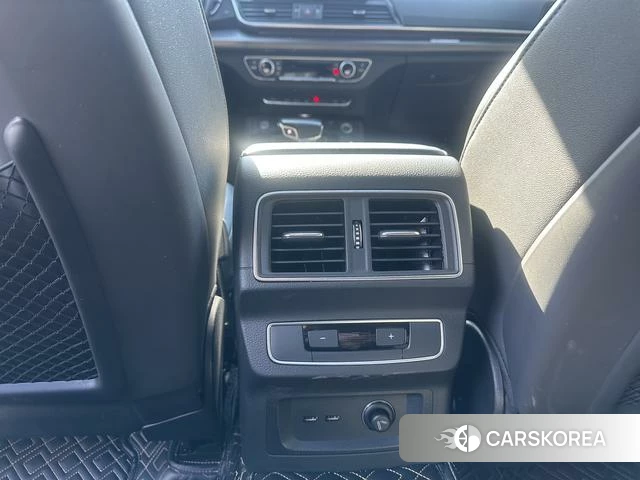 Audi Q5L Sportback id 4242077 из Китая 7