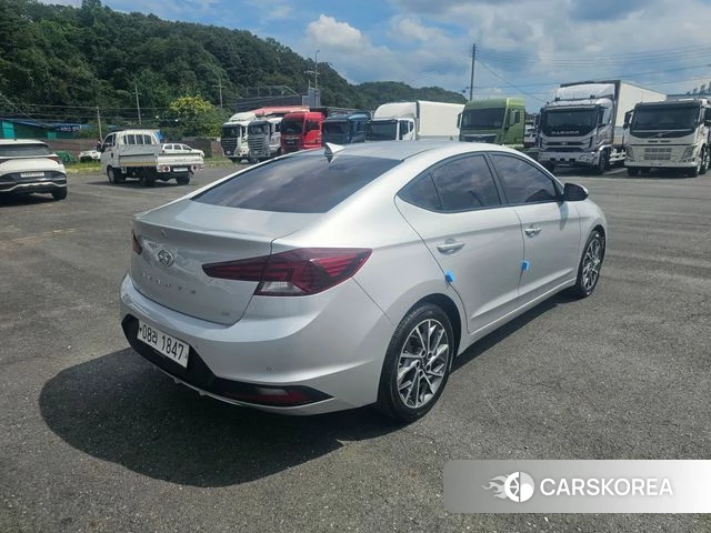 Hyundai The New Avante AD id 4633001 из Кореи 7