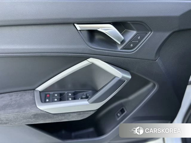 Audi Q3 id 4274420 из Китая 7