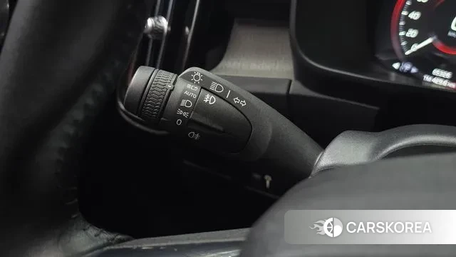 Volvo XC40 id 3473760 из Кореи 7