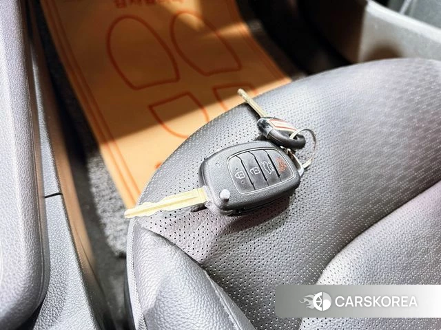 Hyundai The New Avante AD id 3861324 из Кореи 7