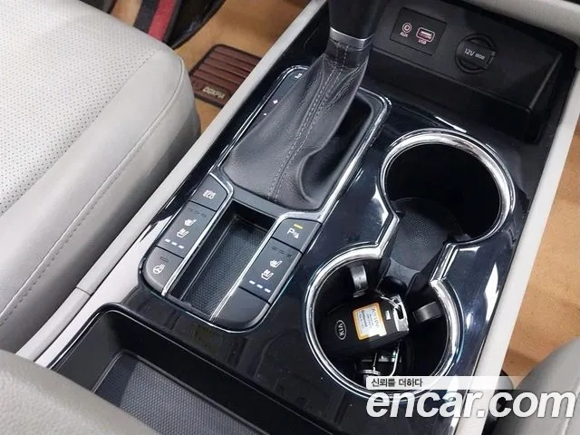 Kia The New Carnival id 2912818 из Кореи 7