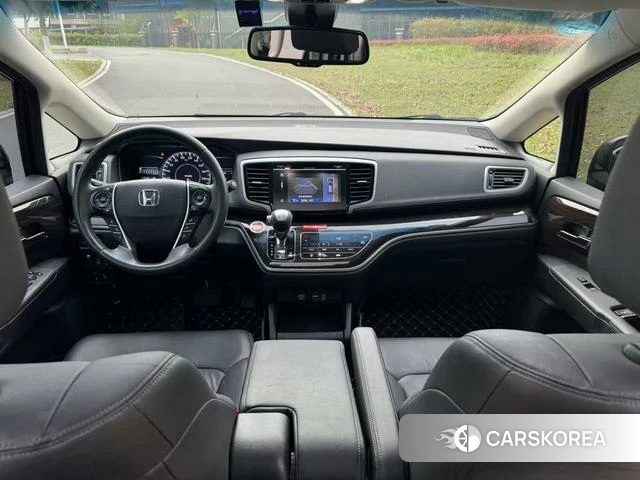 Honda Odyssey id 4209707 из Китая 7