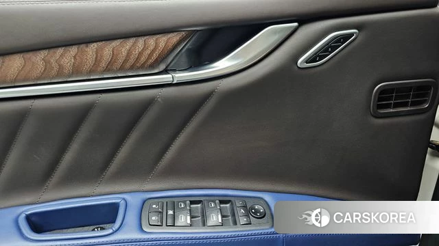 Maserati Ghibli id 4572555 из Кореи 7
