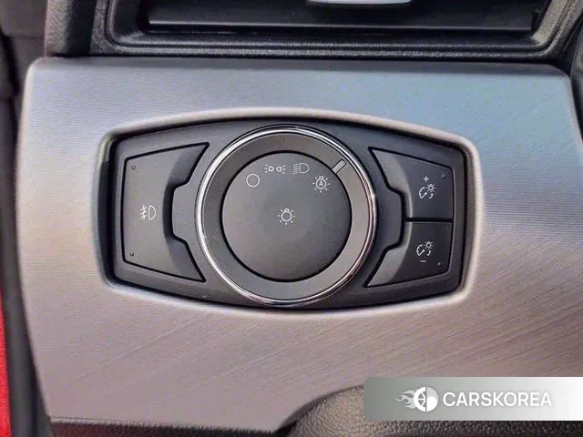 Ford Mustang id 2857804 из Кореи 7