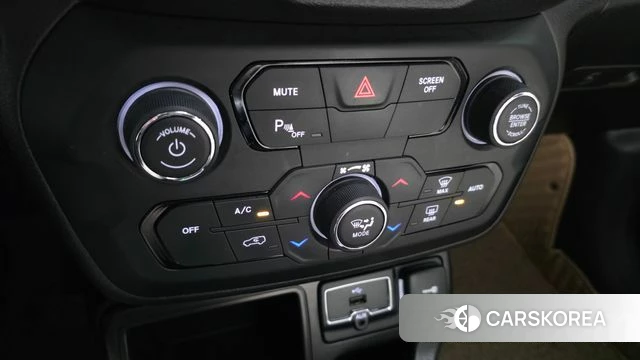 Jeep Renegade id 4361696 из Кореи 7