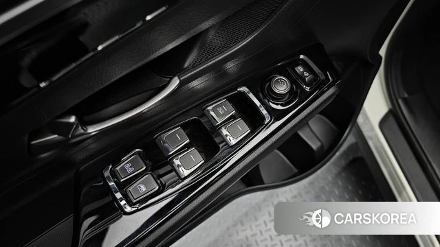 Ssangyong Beautiful Korando id 3794630 из Кореи 7