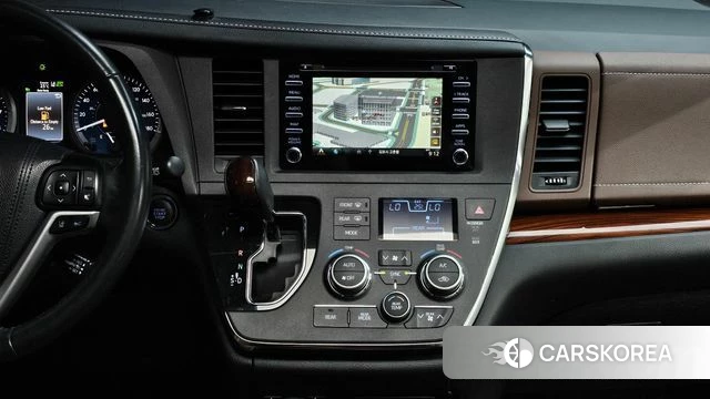 Toyota Sienna id 4543738 из Кореи 7