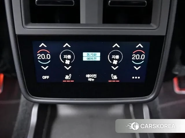 Porsche Taycan id 3353360 из Кореи 7