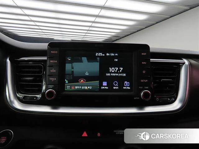 Kia Stonic id 4698765 из Кореи 7