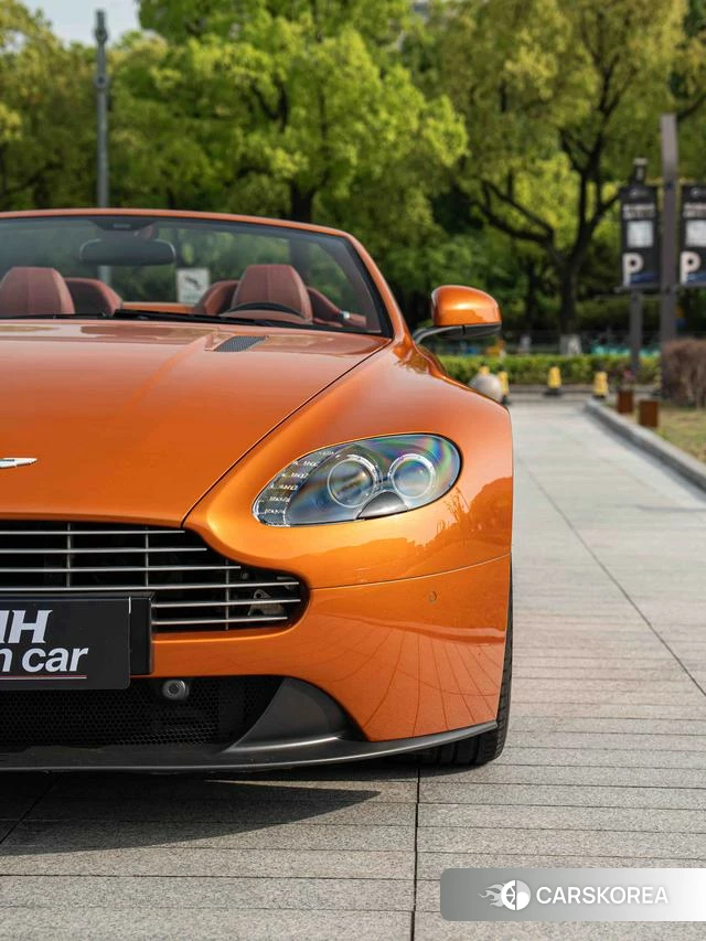 Aston Martin Vantage id 4211053 из Китая 7