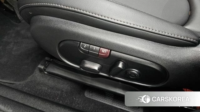 Mini Cooper Countryman id 4562947 из Кореи 7