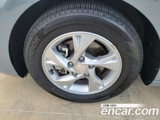 Hyundai Avante (CN7) id 2948610 из Кореи 7