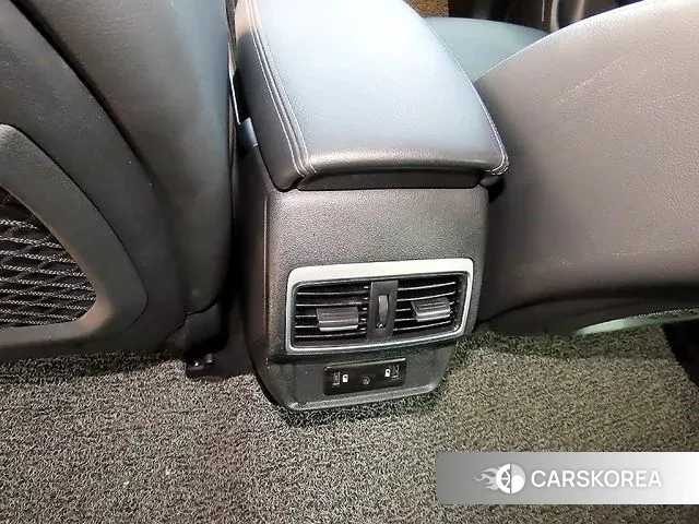 Renault Korea (Samsung) The New QM6 id 3312125 из Кореи 7