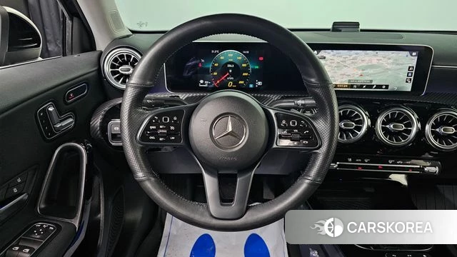 Mercedes-Benz A-Class W177 id 3828498 из Кореи 7