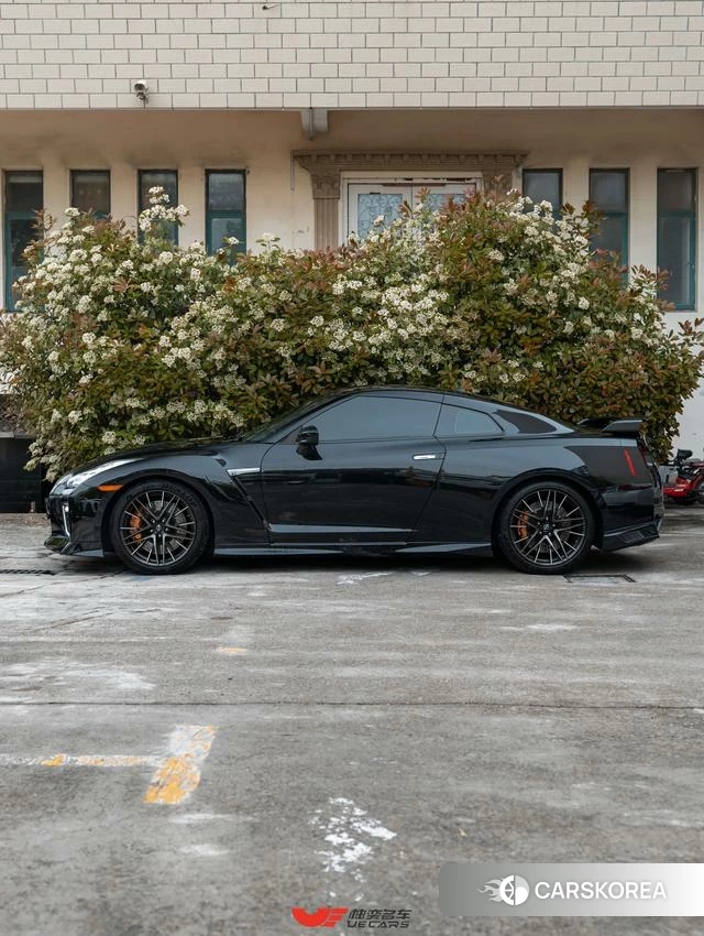 Nissan GT-R id 4239812 из Китая 7