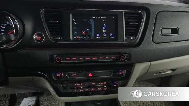 Kia The New Carnival id 4525751 из Кореи 7