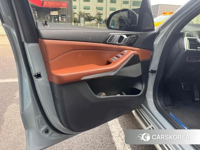 BMW X7 (G07) id 3590513 из Кореи 7