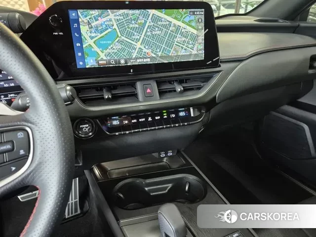 Lexus UX300h id 3185177 из Кореи 7