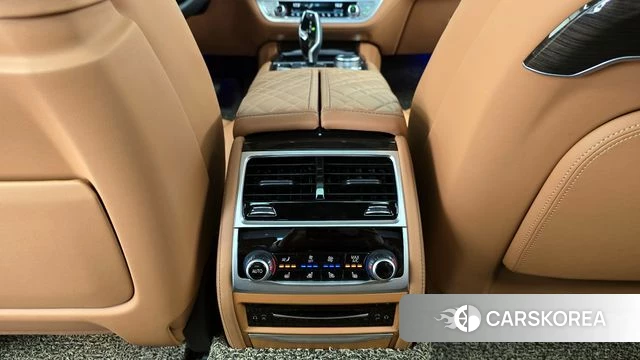 BMW 7 Series (G11) id 4309050 из Кореи 7