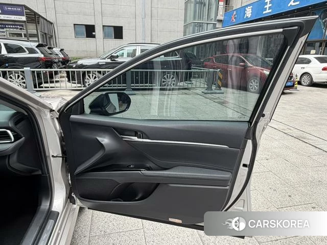 Toyota Camry id 4260776 из Китая 7