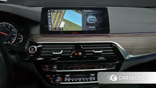 BMW 5 Series (G30) id 2991402 из Кореи 7