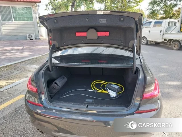 BMW 3 Series (G20) id 3282071 из Кореи 7