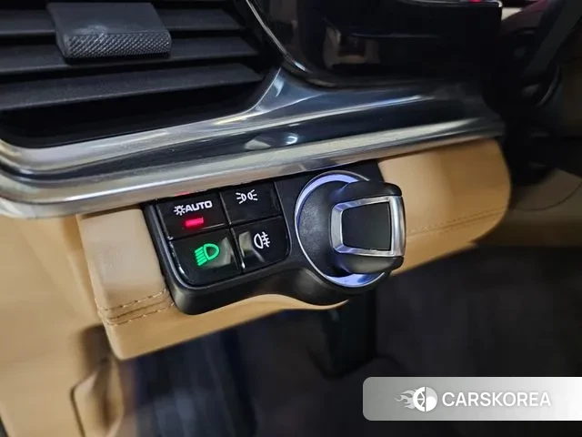 Porsche Panamera (971) id 3391808 из Кореи 7