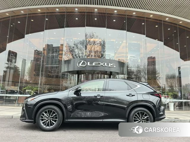 Lexus NX id 4209646 из Китая 7