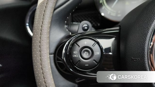 Mini Cooper S Convertible id 4283765 из Кореи 7